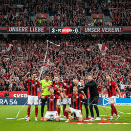 Bayer 04 crushed Bayern with a 4-1 scoreline in the Bundesliga match.